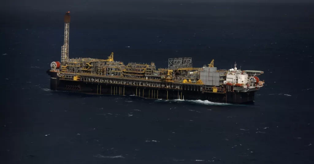 Brasil está entre maiores responsáveis pela expansão da oferta de petróleo | CNN Brasil