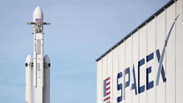 SpaceX e OpenAI antes da bolsa: Investidores capturam mais valorização pré-IPO?
