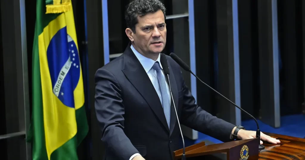 Vox Brasil: Moro lidera cenários de 1º e 2º turno para governo do Paraná | CNN Brasil