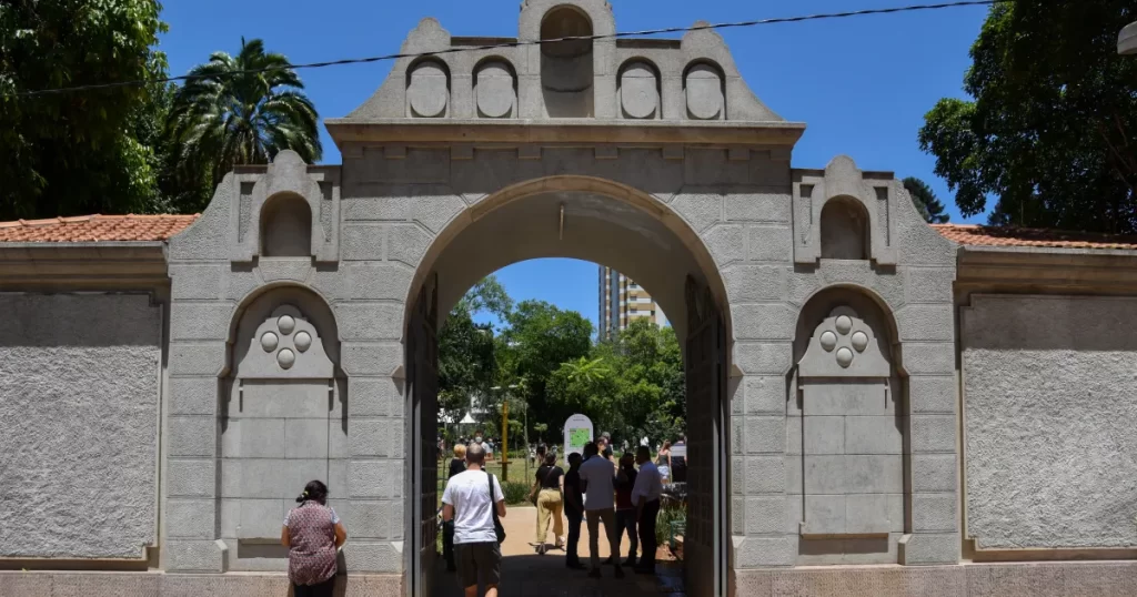 Parque Augusta, onde homem foi encontrado morto, é reaberto em SP | CNN Brasil