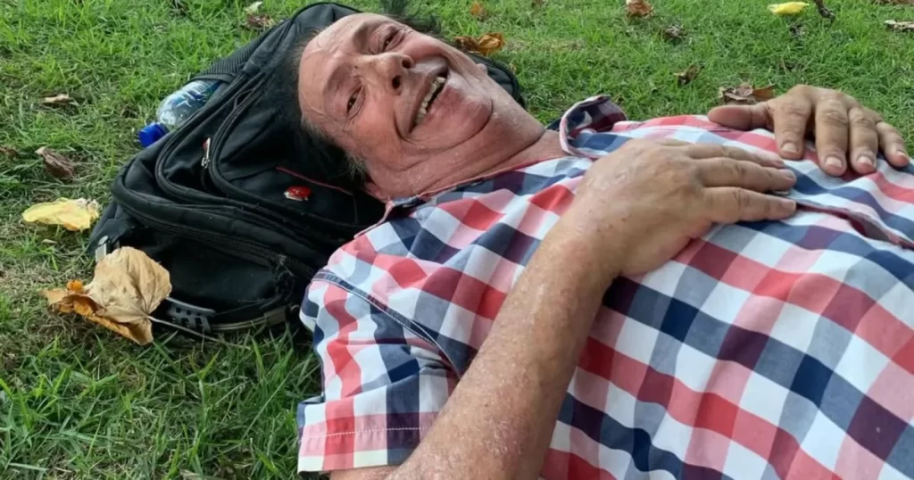 "Eu não desisto", diz Marcos Oliveira, o Beiçola, após internação | CNN Brasil