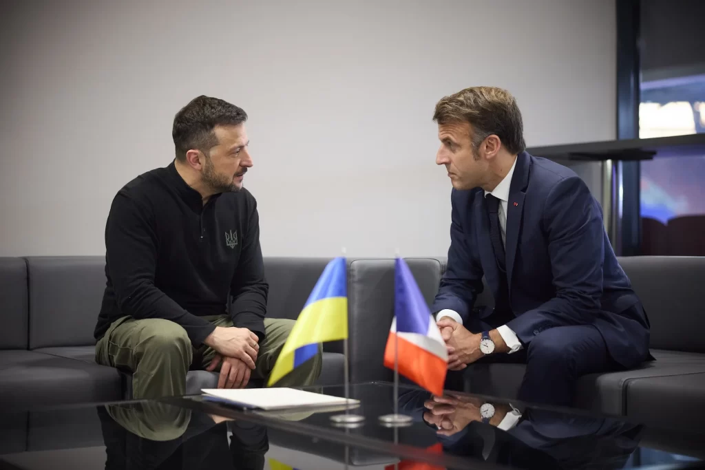 Zelensky liga para Macron depois de reunião com Trump