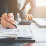Emitiu nota fiscal sem IBS e CBS? Veja os riscos e como corrigir