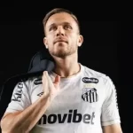 Anunciado pelo Santos, Arthur manda recado após acerto com o clube | CNN Brasil
