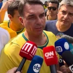 BTG/Nexus: Flávio Bolsonaro (50%) volta a ter mais rejeição que Lula (49%)