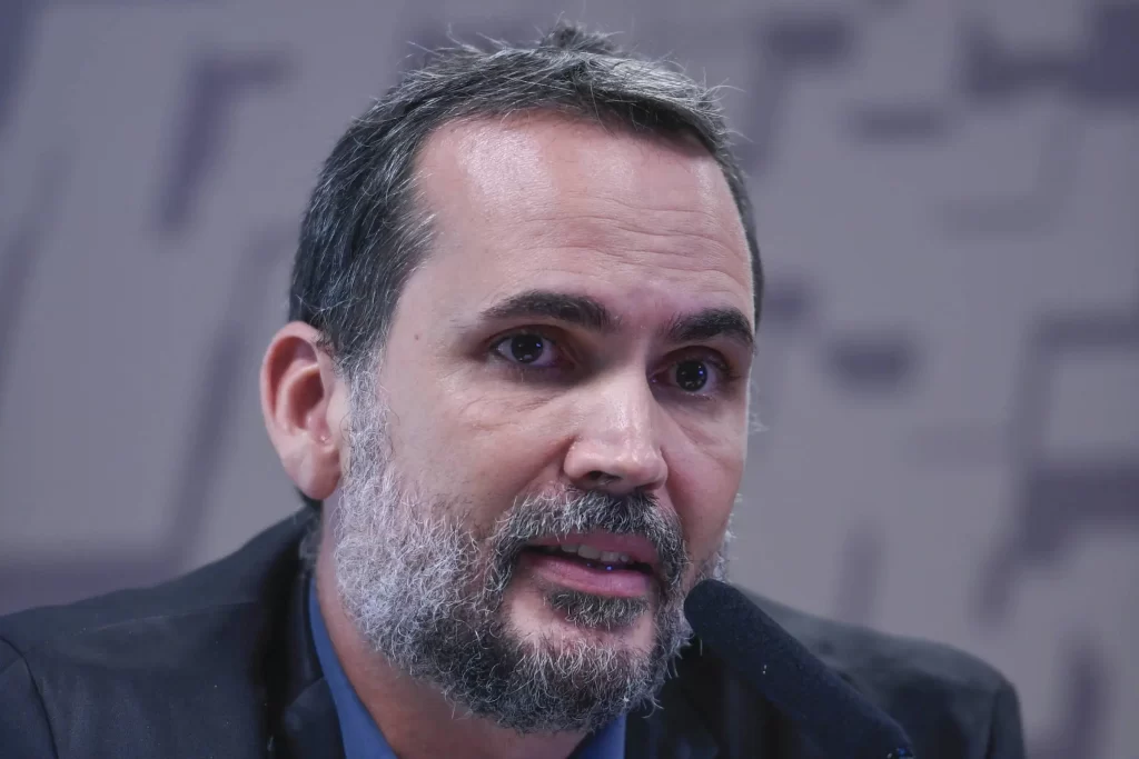 Ministro diz que impacto de medidas para combustíveis soma R$ 7 bilhões por mês