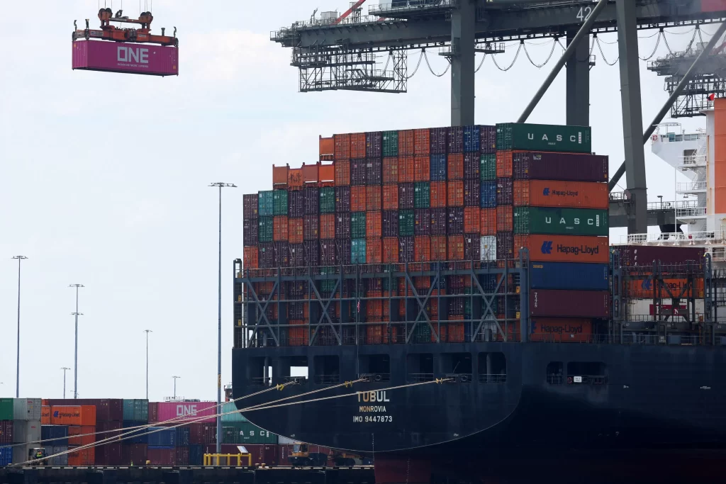 Brasil vende mais para EUA apesar de tarifas e tem superávit comercial de US$7,394 bi