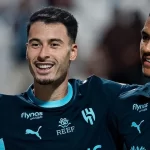 Em estreia pelo Al-Hilal, Martinelli brilha com hat-trick sobre Al-Taawoun | CNN Brasil