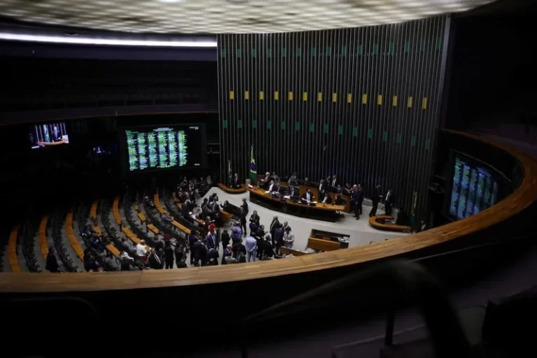 Saiba quem são os candidatos a deputado federal pelo Agir em SP | CNN Brasil