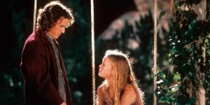 Julia Stiles homenageará Heath Ledger em programa: "Continua vivo" | CNN Brasil