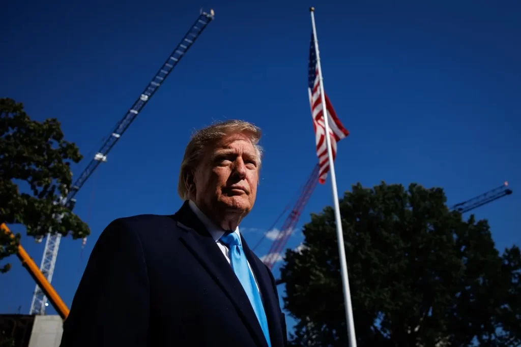 Trump diz que não usaria armas nucleares contra o Irã e veta invasão terrestre