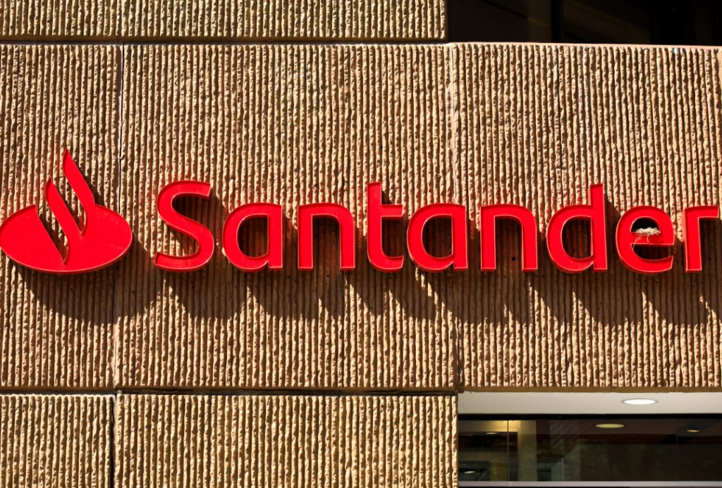 Santander, Vale, Movida, Copasa e mais ações para acompanhar nesta 3ª