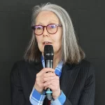 Anne Carson reage ao Prêmio Nobel de Literatura 2026; veja momento | CNN Brasil